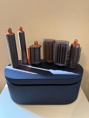 Dyson Airwrap Multi Styler Complete